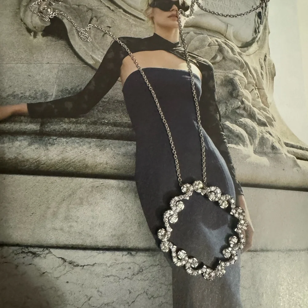 Silver tone stone necklace - Picture 3 of 3